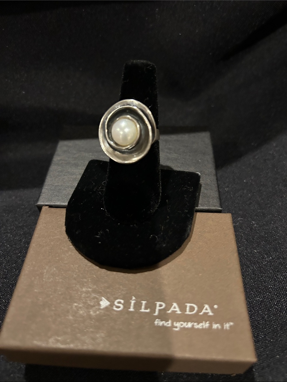 Silpada R2121 Sterling Silver Pearl Ring